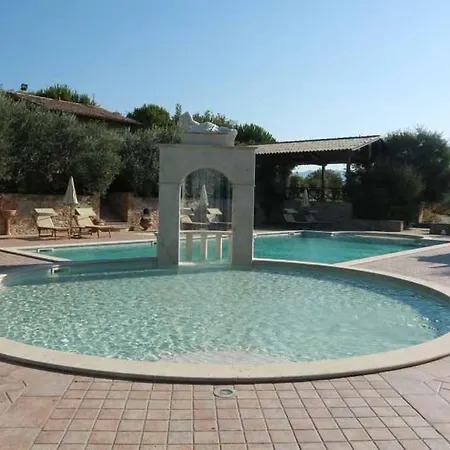 Colle Mura Landhuis Morano Madonnuccia